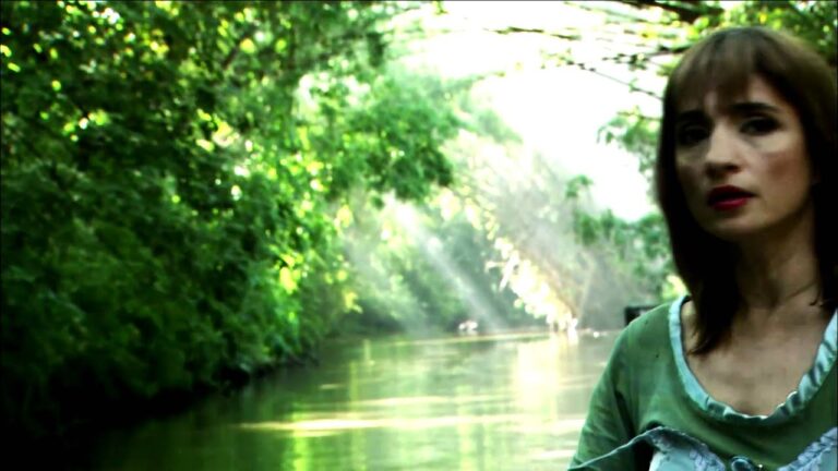 acepto el destino y sera lo que tenga que ser