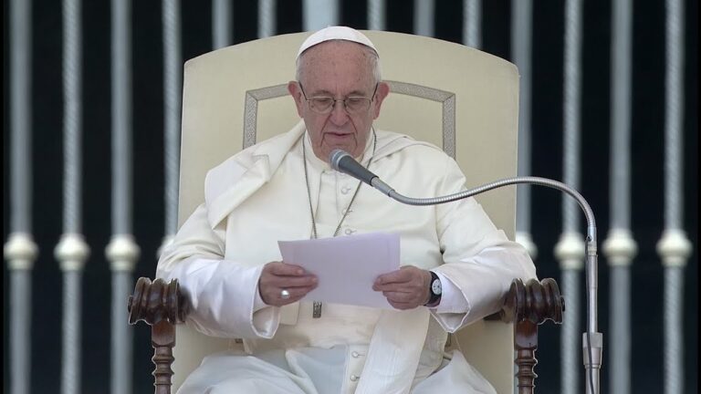 importancia de los padrinos en el bautismo