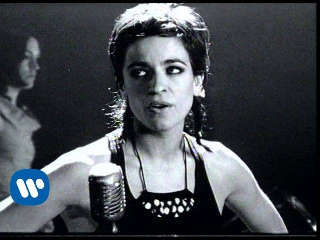 malo malo eres no se engaña a quien se quiere