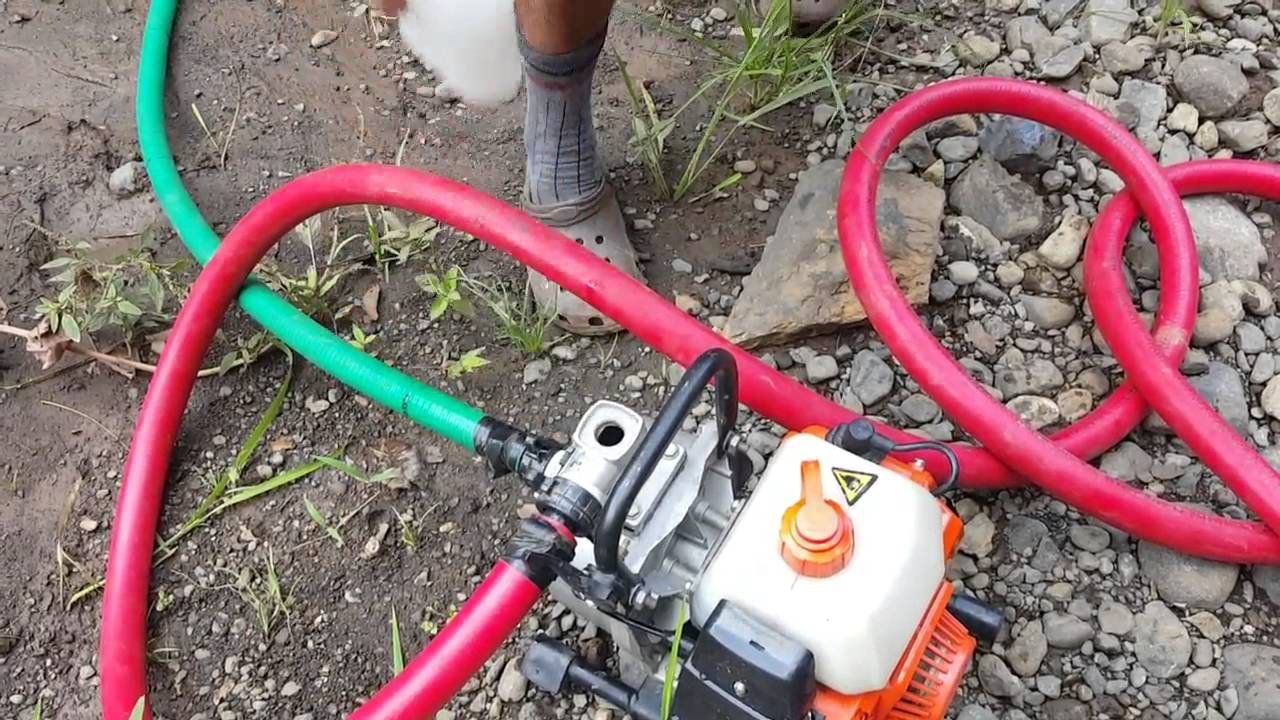 maquina para sacar agua de los rios