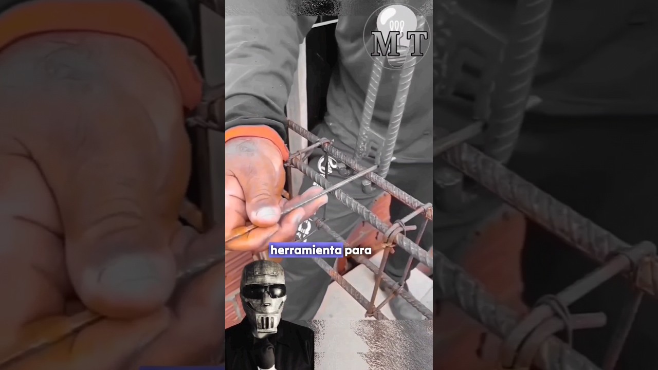 obra hecha a mano o con la ayuda de herramientas