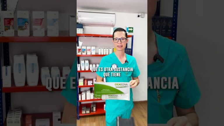 parche unguento en una tela puesto en la piel