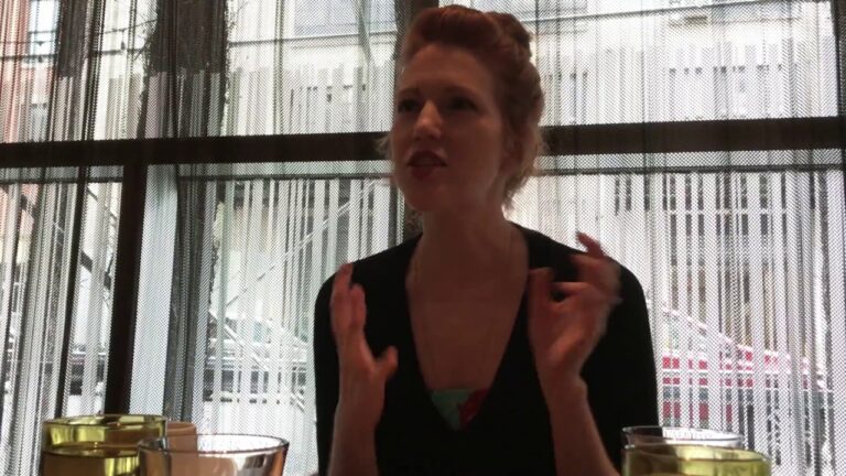 stephanie perkins hay alguien en tu casa